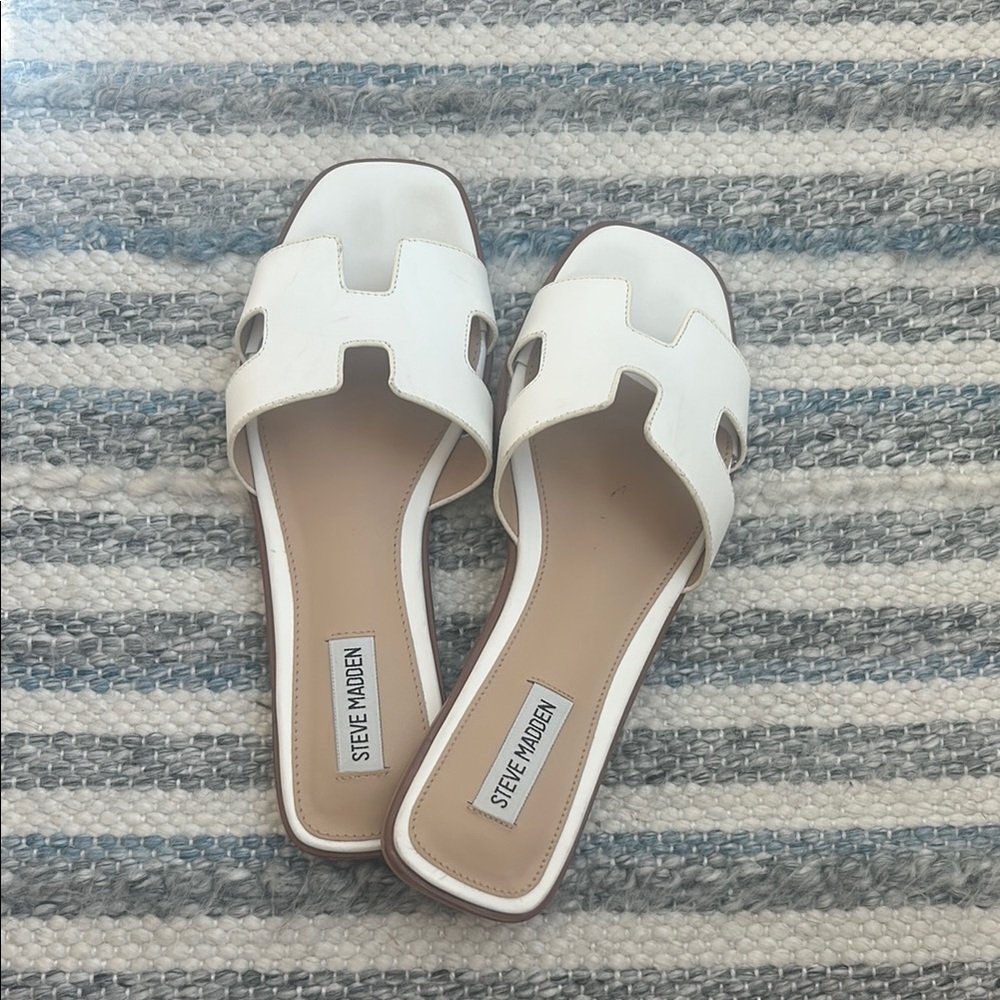 Steve Madden White Women's Slide Sandals